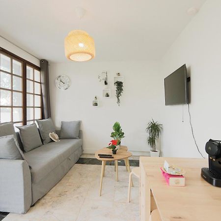 Joli T2, Terrasse Et Jardin, Ideal Pour Familles, A 15 Min De L'Aeroport Roissy Cdg Tremblay-en-France Екстериор снимка