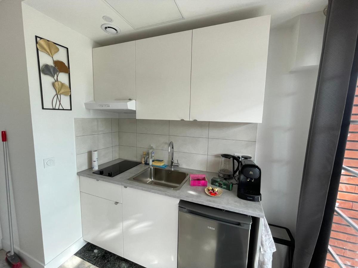 Joli T2, Terrasse Et Jardin, Ideal Pour Familles, A 15 Min De L'Aeroport Roissy Cdg Tremblay-en-France Екстериор снимка
